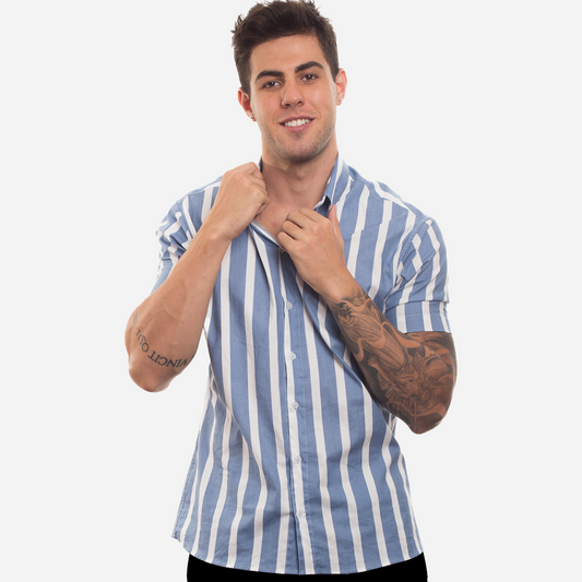 Camisa masculina listrada azul e branco